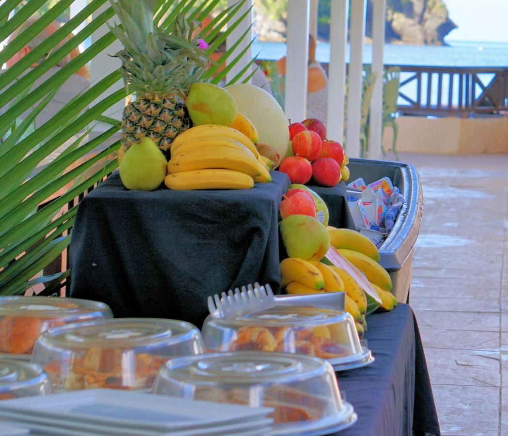 Marigot Beach Club & Dive Resort Kültér fotó